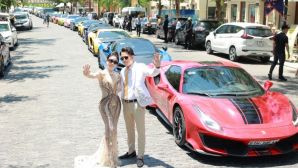 Bộ đôi siêu xe trăm tỷ 'vuột khỏi tay' Hoàng Kim Khánh, lỡ hẹn về Việt Nam