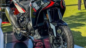 Tin xe hot 28/11: Ra mắt ‘vua côn tay’ 700cc mới giá cực rẻ, trang bị vượt xa Exciter và Winner R