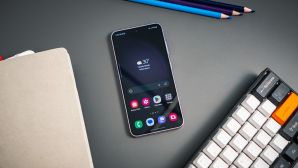 Bom tấn Samsung một thời nay chỉ còn khoảng 6 triệu, cấu hình vẫn mạnh mẽ, thiết kế không lỗi thời