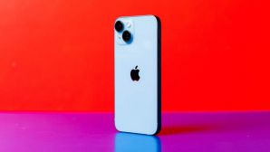 Mẫu iPhone chính hãng này tiếp tục giảm giá, thị trường Việt Nam có thể sắp khan hàng!