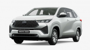 Toyota Innova Cross 2.0G ra mắt Việt Nam: Giá 730 triệu đồng, ‘rút gọn’ để cạnh tranh Xpander Cross