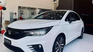 Giá Honda City lăn bánh đầu tháng 12/2025 giảm sâu, quyết cho Hyundai Accent và Toyota Vios ‘đo ván’