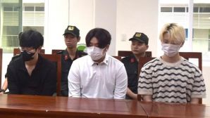 Danh tính 3 đối tượng điều hành đường dây lừa đảo ở Campuchia, bị Interpol truy nã đỏ