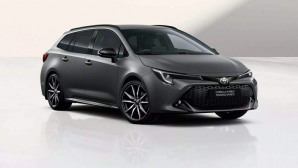 Toyota Corolla 2026 ‘thay áo’ với màu sơn matte Onyx Grey hoàn toàn mới
