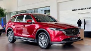 Mazda CX-8 hạ giá lăn bánh ‘chạm đáy’ đầu tháng 12/2025, ‘phế truất’ Ford Everest và Toyota Fortuner