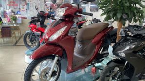 Xe máy điện lên ngôi - xe máy xăng hết thời ‘làm giá’: Người tiêu dùng hưởng lợi kép