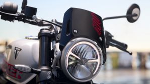 Chính thức ra mắt ‘huyền thoại côn tay Anh Quốc’ mới với giá 'mềm', đẳng cấp vượt xa Yamaha Exciter