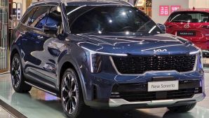 Giá lăn bánh Kia Sorento giữa tháng 12/2025 kèm ưu đãi khủng, đả bại Toyota Fortuner và Ford Everest