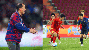 HLV Thái Lan lo bị mất việc sau trận thua ở chung kết SEA Games 33, chốt câu gây sốt về U22 Việt Nam