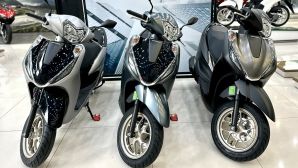Bảng giá xe Honda LEAD 2026 giữa tháng 12/2025 giảm cực mạnh: Dân tình săn đón hơn Vision và SH Mode