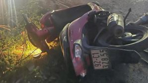 Tai nạn chết người trên tuyến ven biển Đà Nẵng: Ô tô rời hiện trường, công an phát thông báo khẩn truy tìm manh mối