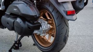 Tin xe trưa 22/12: Yamaha chính thức ra mắt ‘cơn ác mộng’ của Honda SH tại Việt Nam, giá cực ‘mềm’