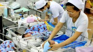 Vùng cao sinh nhiều con, phố thị ngày càng đẻ thưa: Nguyên nhân nào đang định hình tương lai dân số Việt Nam?