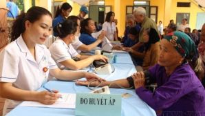 Từ 2026, người từ 75 tuổi đủ 1 trong 2 điều kiện sau được BHYT chi trả 100% phí khám chữa bệnh