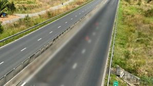 Rợn người phát hiện cánh tay người và vệt máu loang trên cao tốc Vĩnh Hảo – Phan Thiết