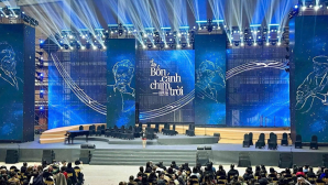 Mua vé show 'Về đây bốn cánh chim trời' rồi bị hủy, người xem cần làm gì để bảo vệ quyền lợi?