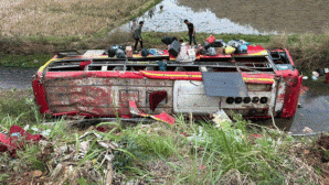 Vụ xe khách chở 25 người ở Sơn La bị lật nghiêng, biến dạng: Tình hình các hành khách trên xe