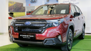 SUV Nhật xả kho giá sốc: Subaru Forester giảm hơn 300 triệu đồng, bản thấp nhất chỉ còn 829 triệu