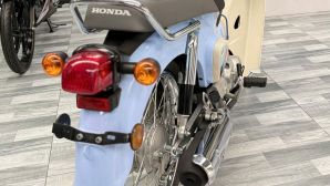 Tin xe máy 12/1: ‘Huyền thoại xe số’ 110cc nhập Thái của Honda về Việt Nam, thiết kế 'nét' hơn Future