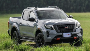 Bán tải giá từ 345 triệu đồng: Có cả máy dầu lẫn máy xăng, tải 2 tấn, khung gầm Nissan Navara