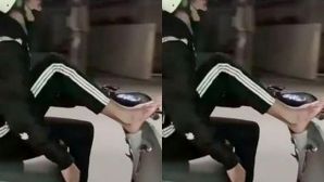 ‘Làm xiếc’ trên xe máy điện bằng hai chân: Nam sinh lớp 11 nhận cái kết bất ngờ