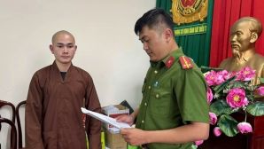 Lý do tu sĩ Thích Minh Vương – TikToker Phú Tử bị khởi tố, hé lộ thái độ tại cơ quan điều tra