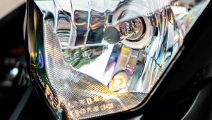 Yamaha chính thức ra mắt ‘vua côn tay’ 155cc mới giá 63 triệu đồng: Được săn đón hơn Honda Winner R