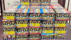 Gia Lai: Từ 2 hộp giấy lạ trên xe máy, lộ diện kho pháo lậu ‘khủng’ hơn 140kg