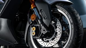 Tin xe hot 22/1: ‘Xịn’ hơn Honda SH, ‘vua xe ga’ mới của Yamaha chính thức ra mắt với giá cạnh tranh