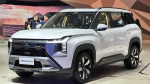 Nhiều xe Nhật khan hàng cận Tết: Khách mua phải chờ sang tháng 2 mới có xe