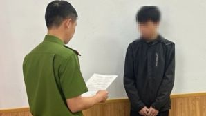 Gia đình sốc khi phát hiện con gái 12 tuổi mang thai, càng bàng hoàng khi biết được cha của đứa bé