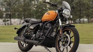 ‘Vua côn tay’ 349cc mới ra mắt với giá rẻ, động cơ mạnh mẽ áp đảo Yamaha Exciter và Honda Winner R