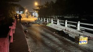 Người dân bàng hoàng khi phát hiện nam thanh niên tử vong cạnh chiếc xe máy ở TP.HCM, công an vào cuộc điều tra