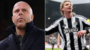 Dự đoán tỷ số Liverpool vs Newcastle, 3h ngày 1/2 - Vòng 24 Ngoại hạng Anh: HLV Arne Slot gặp nguy?