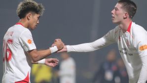 Dàn sao Việt kiều 'càn quét' V.League, HLV Kim Sang Sik mở ra hướng đi mới cho ĐT Việt Nam