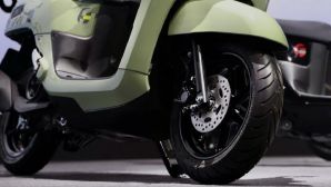 Yamaha chính thức ra mắt ‘xe ga quốc dân’ 125cc mới giá 36 triệu đồng: Chơi tất tay với Honda Vision