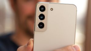 Đây là mẫu Galaxy S rẻ nhất Việt Nam có trang bị ngang iPhone 17 mạnh ngang với iPhone 13 Pro Max