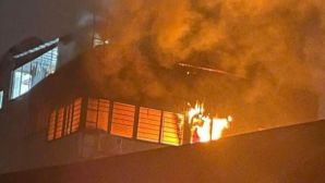 Hà Nội: Hiện trường cháy dữ dội tại căn nhà trọ 8 tầng ở Khương Trung, nhiều người phải sơ tán gấp