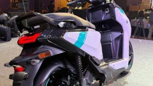 Tin xe trưa 4/2: Yamaha trình làng ‘xe ga quốc dân’ mới 'xịn sò' hơn Honda Vision, giá 41 triệu đồng