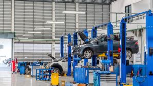 Theo dõi gần 5.700 xe tại Việt Nam, nghiên cứu chỉ ra: Xe điện càng đi càng bền bỉ hơn xe xăng