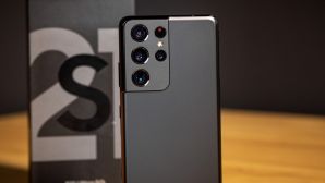 Tại Việt Nam có mẫu Galaxy S Ultra có camera thiên lý nhãn rẻ như bèo chụp xa 10x ăn đứt iPhone 17