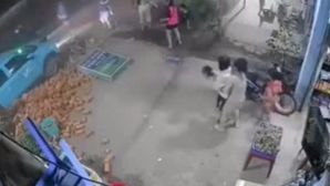Tài xế ôtô vác gậy tấn công người hỗ trợ tai nạn ở TP.HCM: Diễn biến sau va chạm gây phẫn nộ, công an vào cuộc 