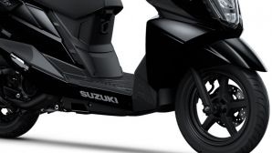 Suzuki chính thức ra mắt ‘huyền thoại xe ga’ 125cc mới giá 31 triệu đồng: Chất hơn cả Honda SH Mode