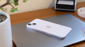 Đây là chiếc iPhone pin trâu nhất hiện nay, giá giờ đã 'cực êm' để ai cũng có thể sở hữu