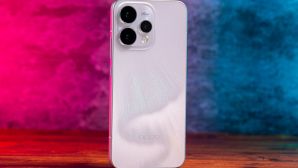 Đây là chiếc điện thoại Android thiết kế đẹp như iPhone 16 Pro Max, giá rẻ bằng nửa đáng mua nhất Tết 2026