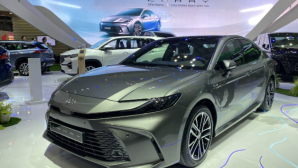 Điểm tin ô tô Mồng 6 Tết: Accord và Camry lọt top sedan gia đình đáng mua, MG7 chuyển sang xe điện