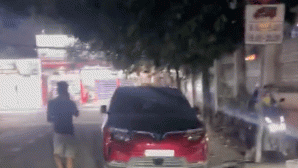 Vụ tài xế ô tô ngang nhiên đỗ xe ngược chiều gây bức xúc: Lời trần tình của tài xế và cái kết ‘đắng’