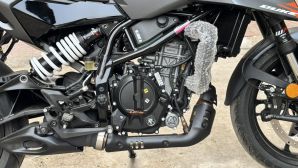 ‘Đè bẹp’ Yamaha Exciter, ‘vua côn tay’ 250cc mới ‘xịn’ hơn Honda Winner R ra mắt giá 53,3 triệu đồng