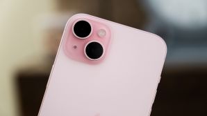 Chọn mua iPhone tặng nàng 8/3, giá phải chăng, màn lớn, màu đẹp nhìn là mê