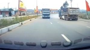 Đi ngược chiều trước biển cấm, tài xế xe ben ở Hải Phòng trả giá đắt sau đoạn video tố giác